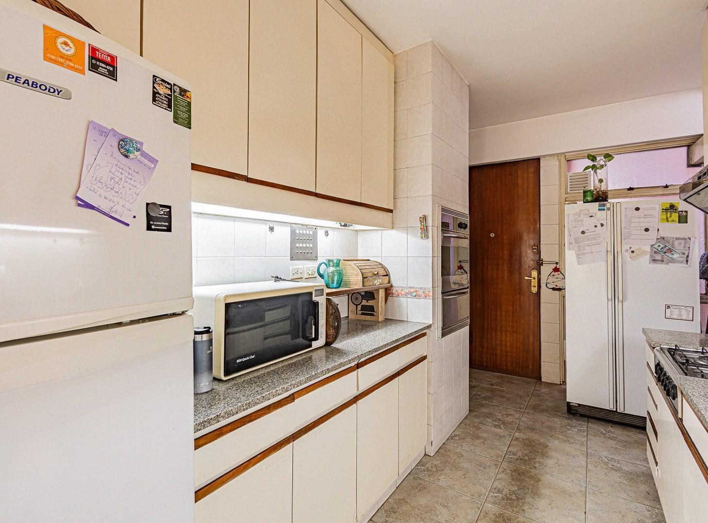 Foto de 5 ambientes, cochera fija. Pileta, venta., imagen 3