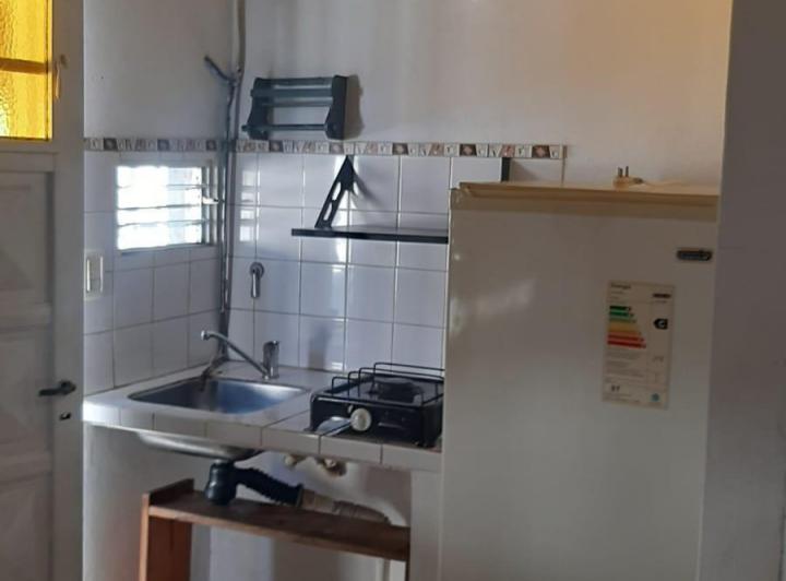ALQUILER MONOAMBIENTE AMOBLADO EN MORÓN 5