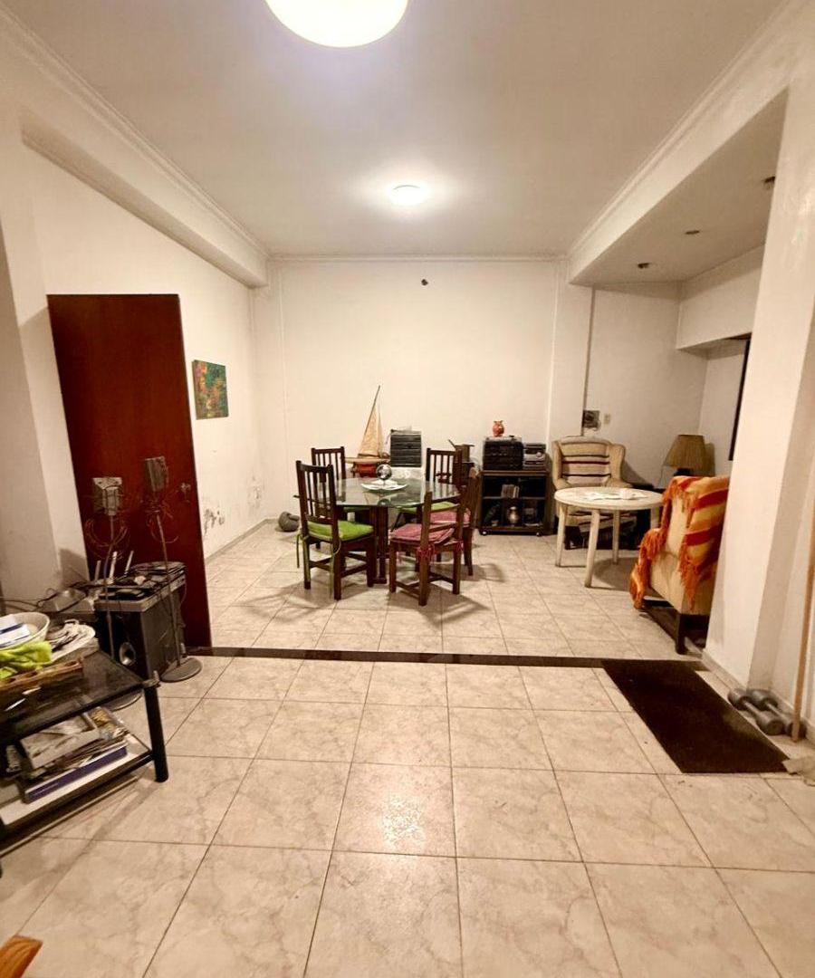 Foto de EN VENTA CHALET DE 2 PLANTAS CON PISCINA EN HAEDO, imagen 2