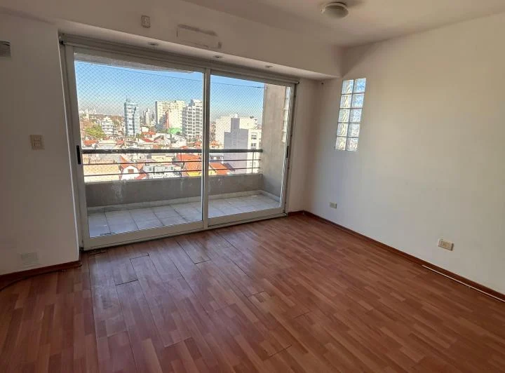 Foto de A LA VENTA - DEPTO 3 AMBIENTES EN 2 PLANTAS, imagen 2