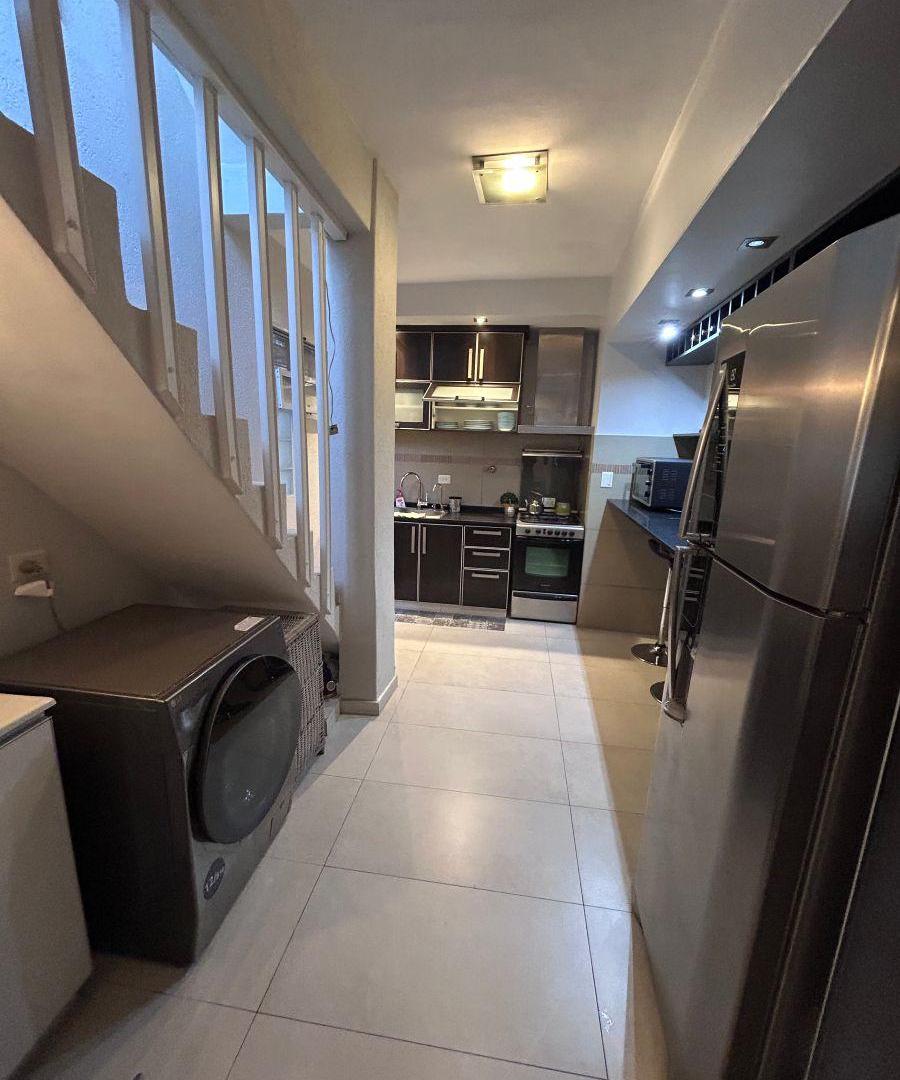 Foto de EN ALQUILER - PH 3 AMBIENTES - TERRAZA Y QUINCHO, imagen 2