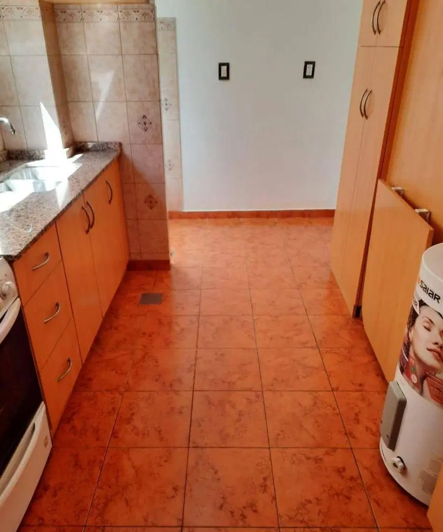 EN ALQUILER - DEPTO 2 AMBIENTES - EXCELENTE UBICACIÓN 5