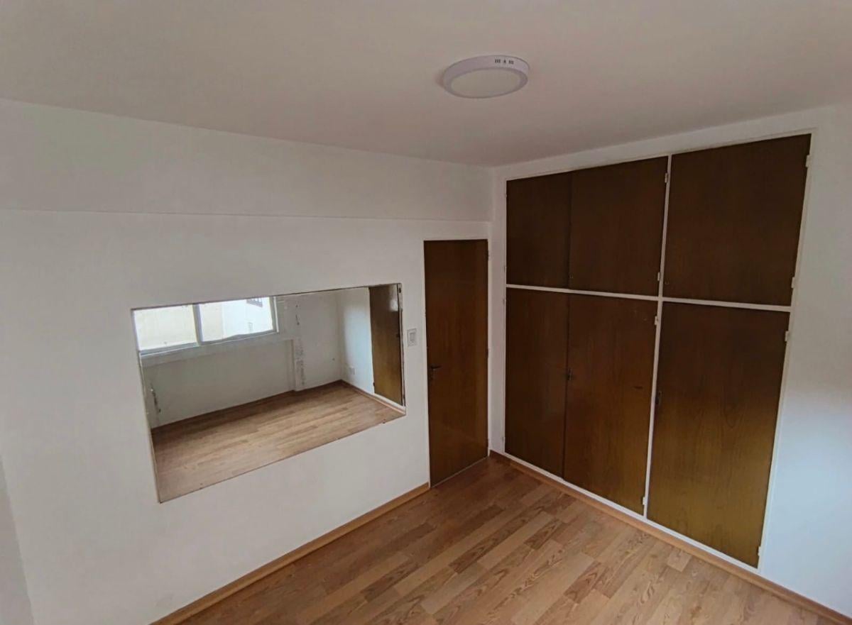 Foto de A LA VENTA - DEPARTAMENTO 2 AMBIENTES - INMEJORABLE ZONA - Expensas, imagen 5