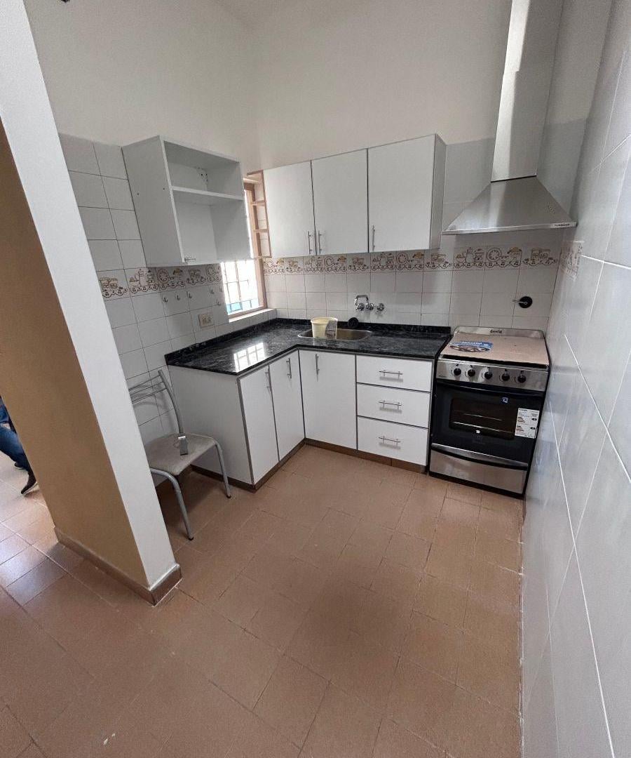 Foto de EN ALQUILER - PH 2 AMBIENTES - SIN EXPENSAS, imagen 3