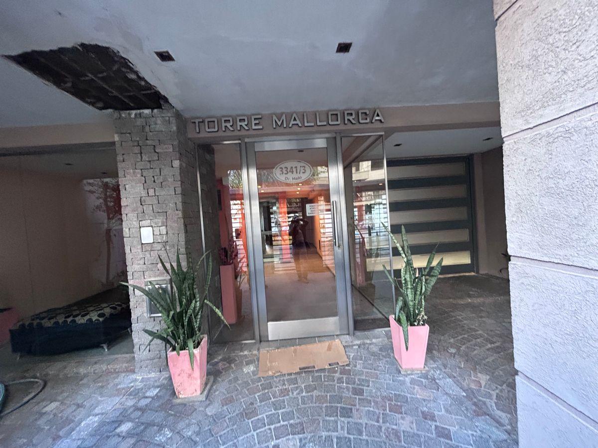 Foto de EN ALQUILER - SEMIPISO 2 AMBIENTES - EXCELENTE ESTADO - LANÚS CENTRO, imagen 1