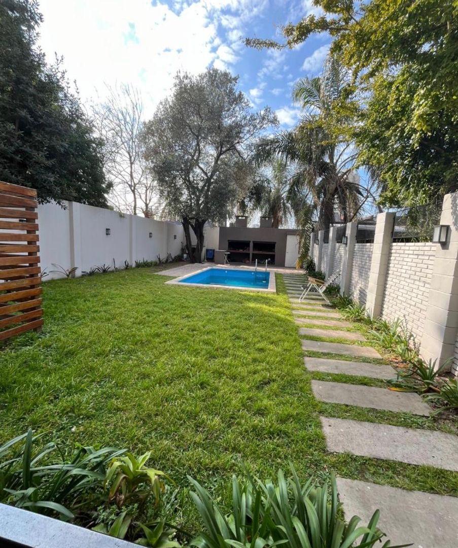 Foto de EN ALQUILER - SEMIPISO 2 AMBIENTES EN CONDOMINIO, imagen 1
