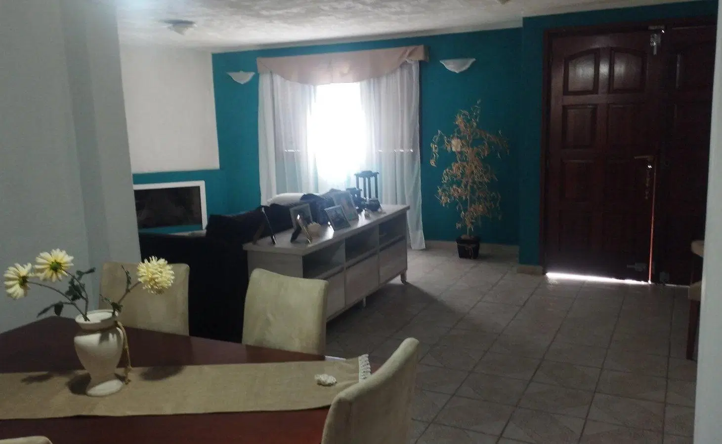CASA EN VENTA BARRIO MARQUEZ DE SOBREMONTE 3