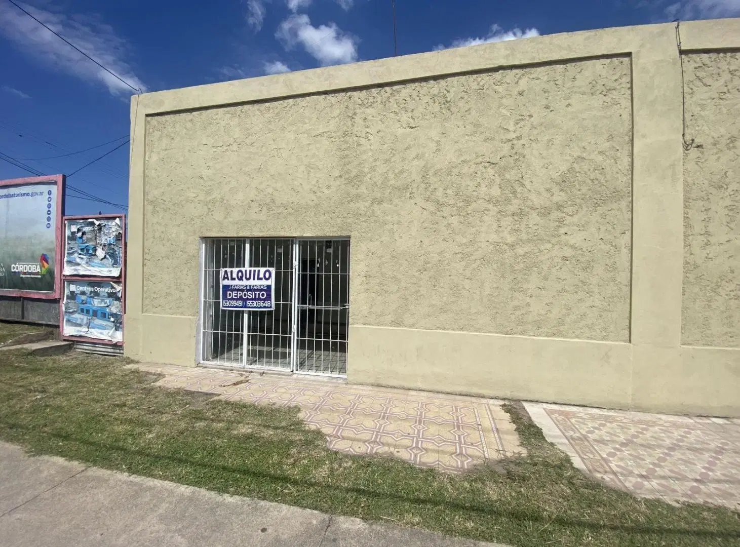 Alquilo Local Sobre Av Ricardo Rojas , Quintas De Arguello 4