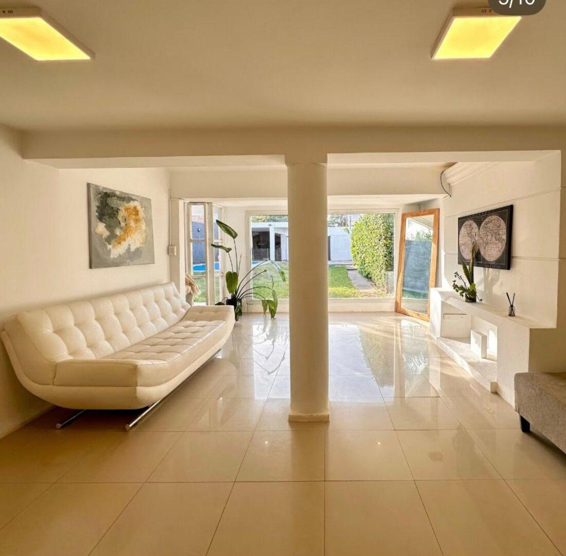 Foto de Vendo Casa en Villa Centenario, imagen 2