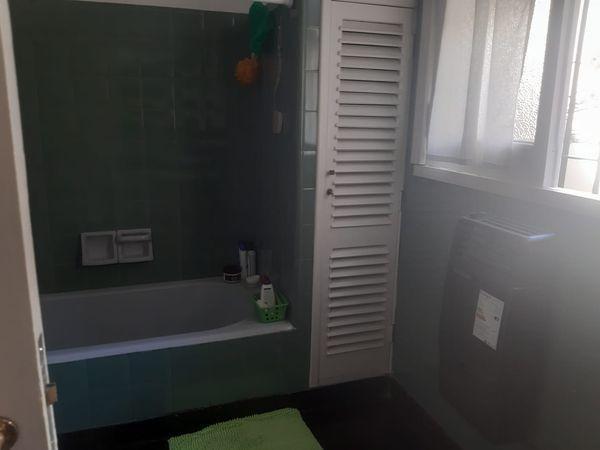 Foto de CHALET DE 4 AMBIENTES SOBRE LOTE PROPIO COCHERA, imagen 5