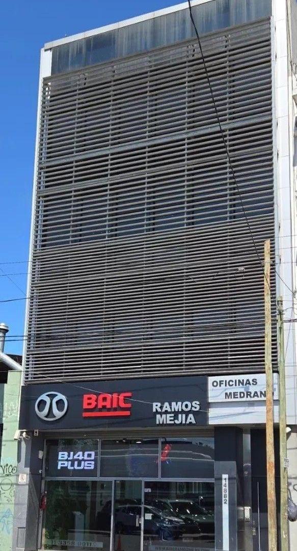 ALQUILER OFICINA COMERCIAL EN EDIFIO DE CATEGORIA EN RAMOS MEJIA