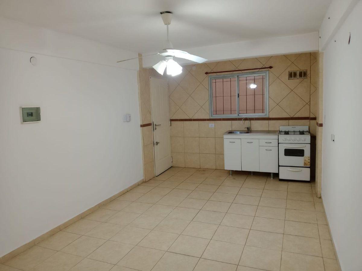 Foto de Departamento en venta en Isidro Casanova, imagen 4