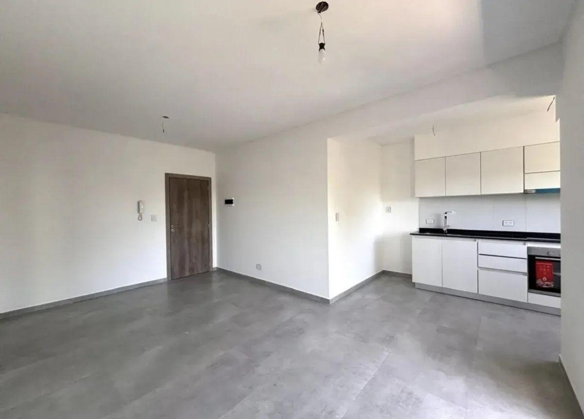 Departamento en venta c/ cochera en Ituzaingó Norte