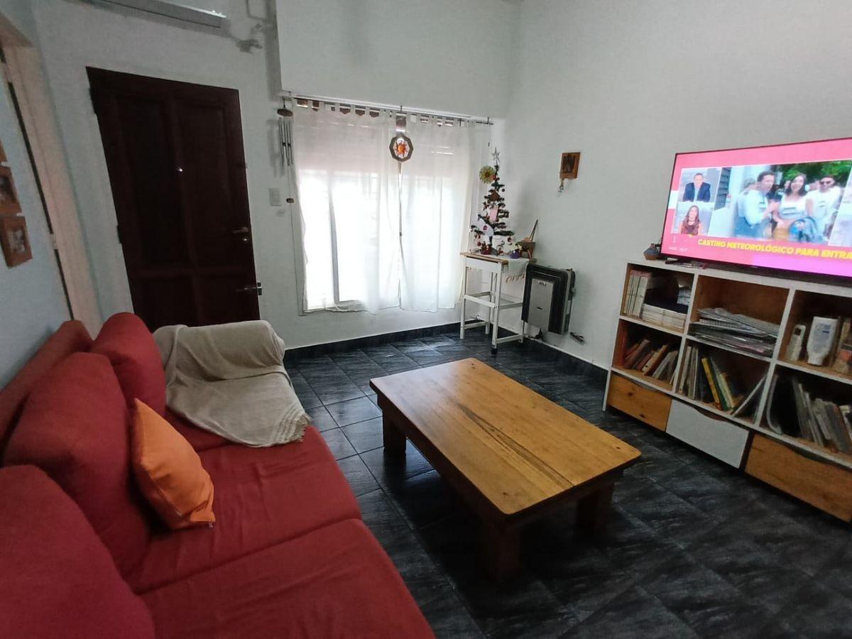 PH en venta de 3 dormitorios con patio y terraza propia en Haedo