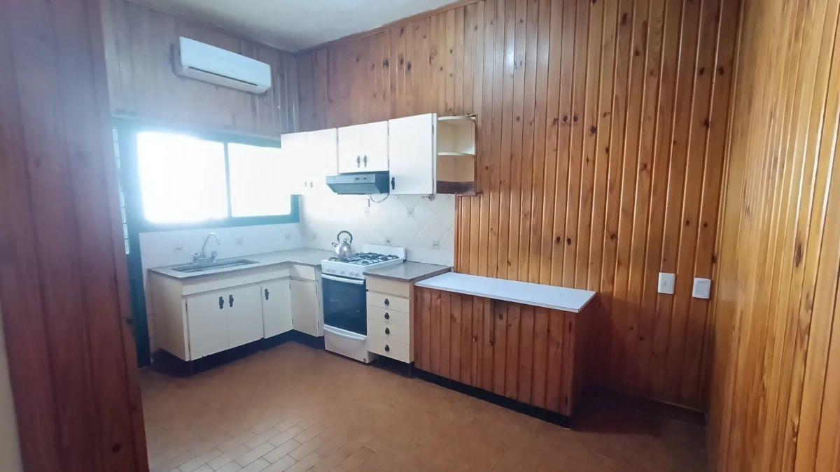 Foto de DUPLEX 4 AMB EN VENTA EN RAMOS MEJIA, imagen 1