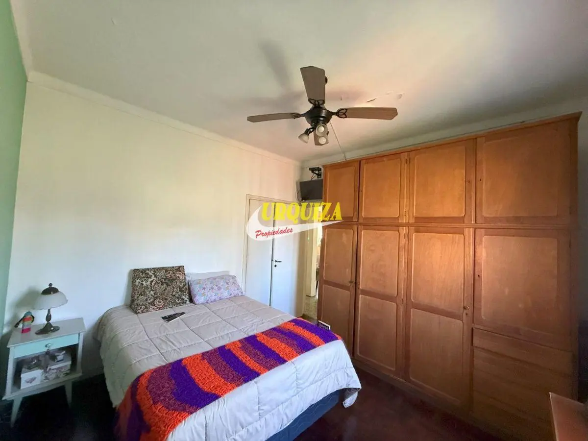 VENTA CHALET 3 AMB CON COCHERA EN VILLA LUZURIAGA 2
