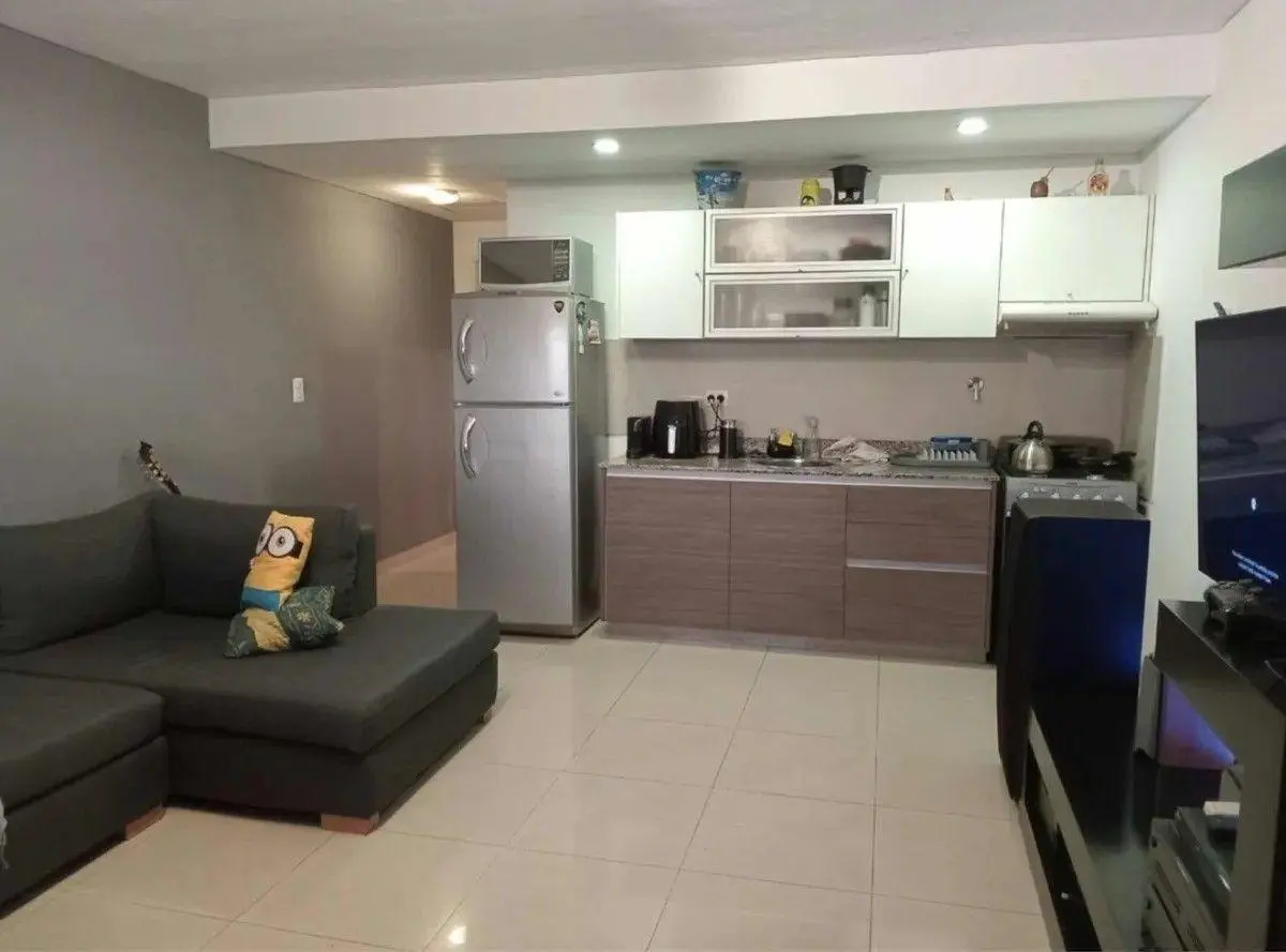 VENTA DEPARTAMENTO DE 2 AMBIENTES CON COCHERA CUBIERTA Y BALCON EN RAMOS MEJIA 1