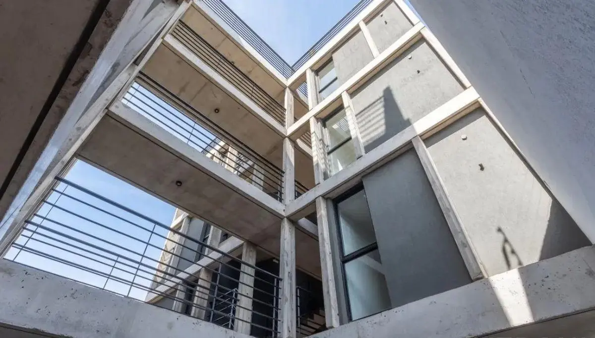 HERMOSO DEPTO EN VENTA 2 AMB CON BALCON EN MORON - APTO CREDITO 2