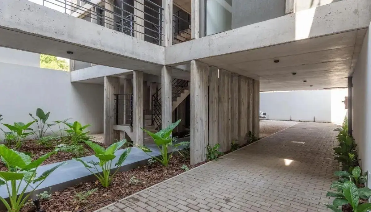 HERMOSO DEPTO EN VENTA 2 AMB CON BALCON EN MORON - APTO CREDITO 5