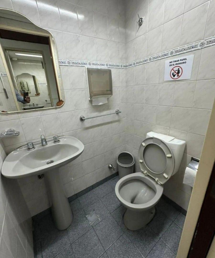 Foto de Local comercial en alquiler ubicado en Ramos Mejía, imagen 4