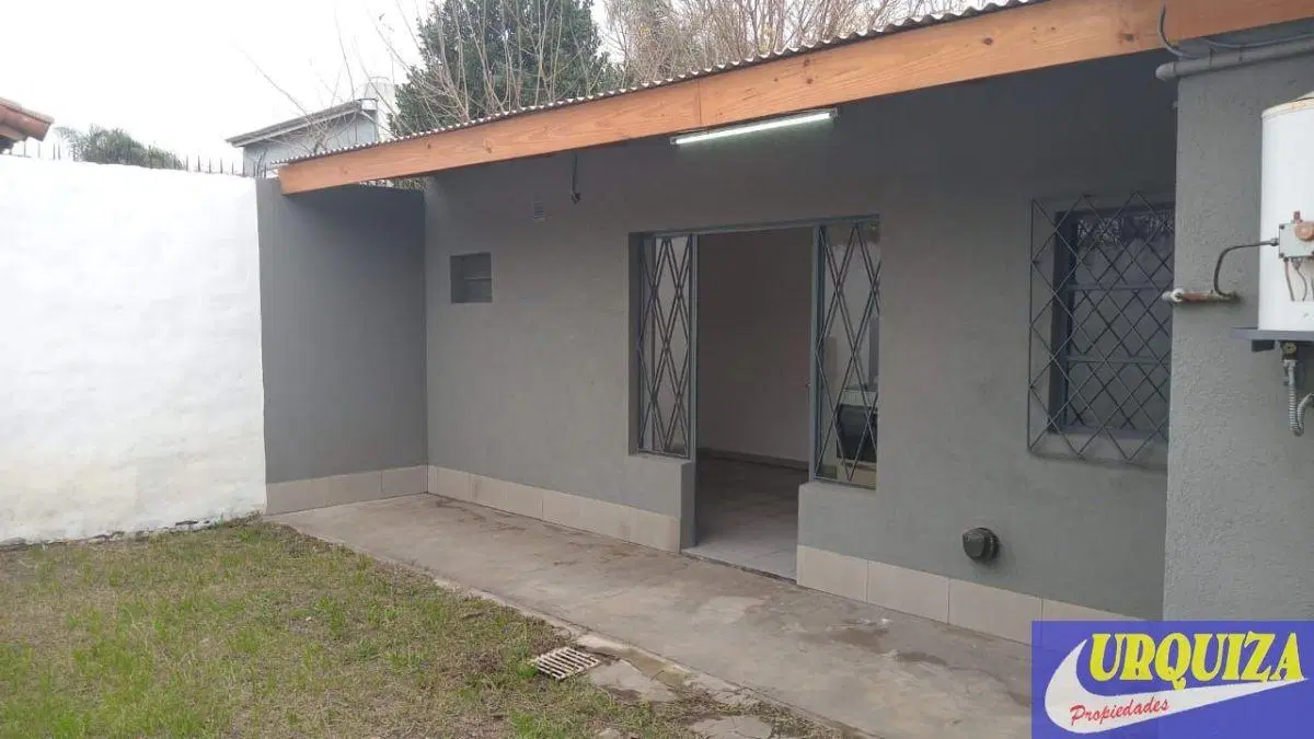 PH en alquiler de 1 dormitorio en San Justo 3