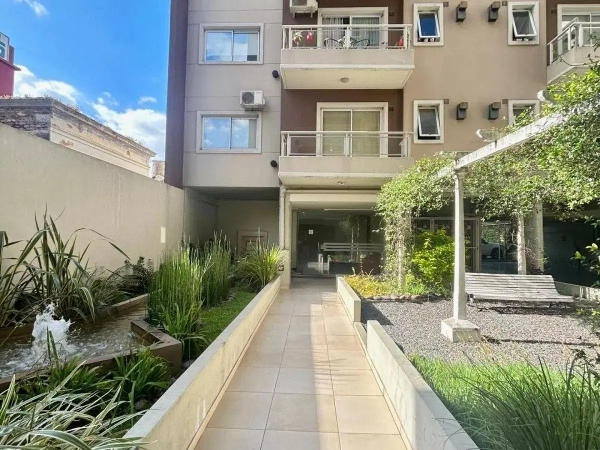 Departamento en alquiler en Haedo 1