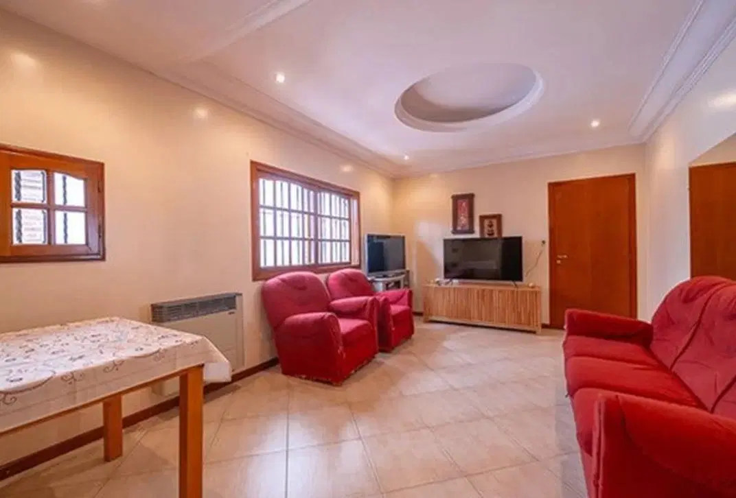 Casa en venta c/ cochera en Haedo 1