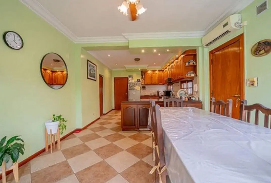 Casa en venta c/ cochera en Haedo 5