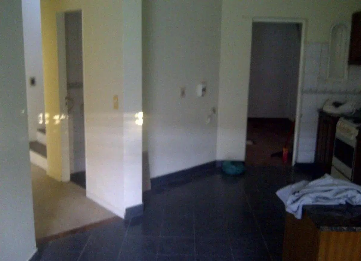 Chalet en venta c/ cochera en Castelar 5