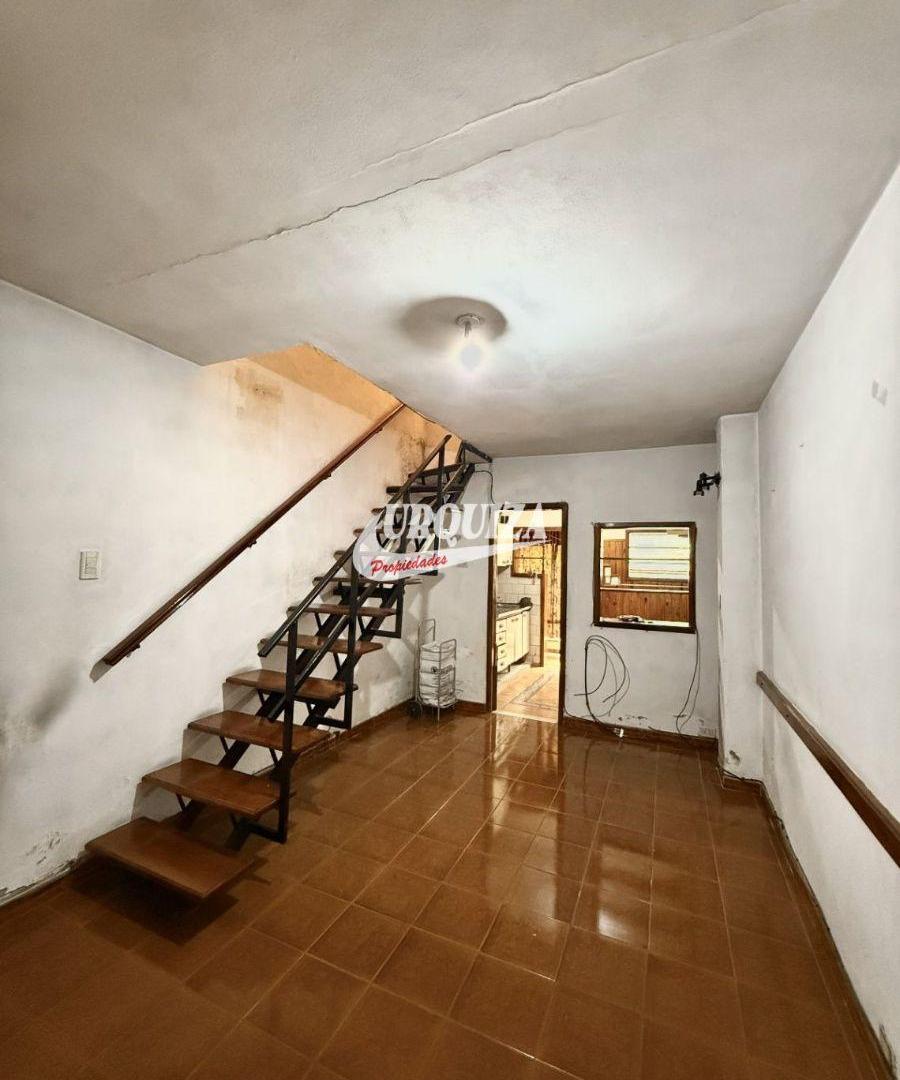 Foto de Dúplex 3 ambientes en alquiler en Villa Luzuriaga, imagen 4