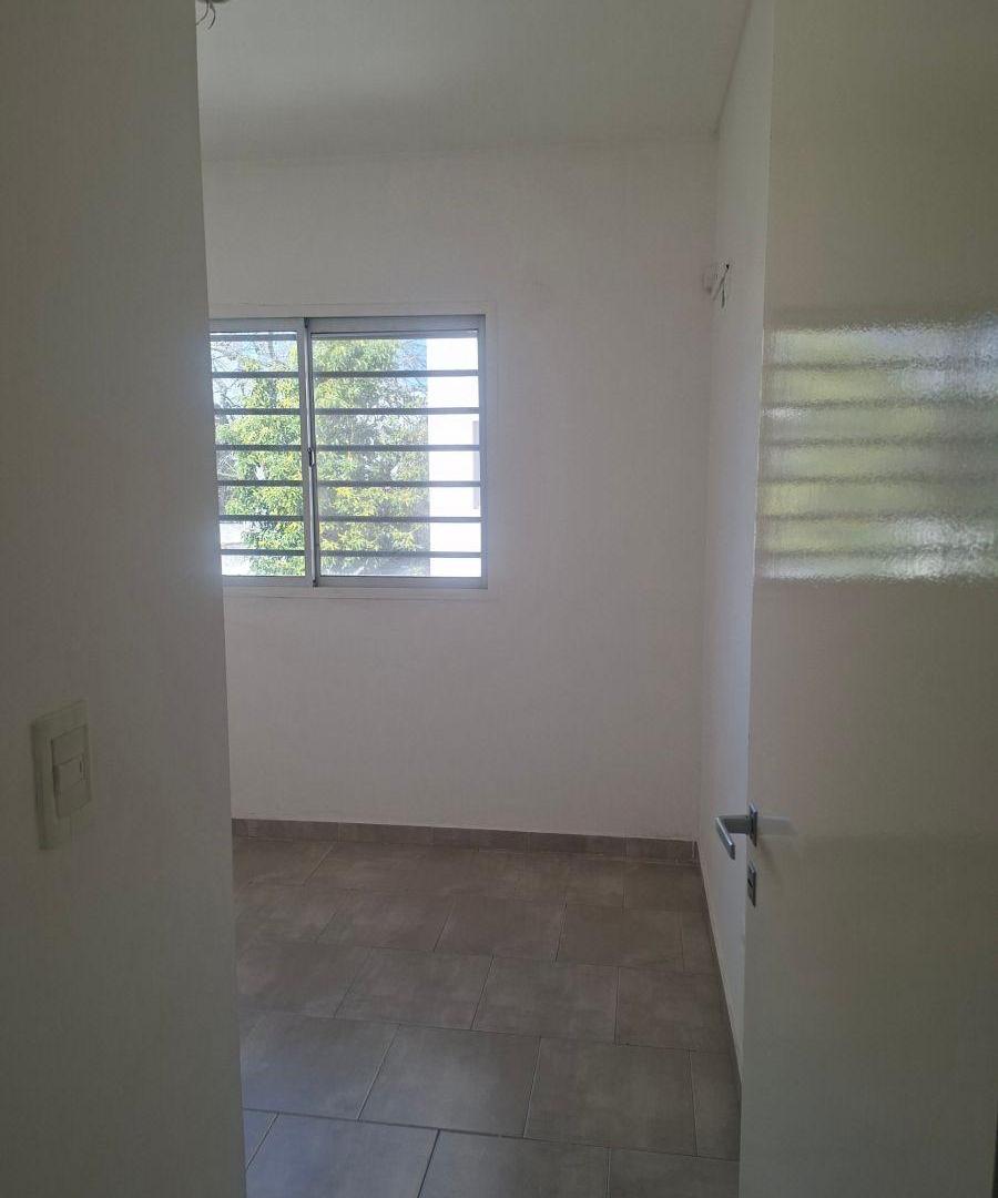Foto de Departamento 2 ambientes en alquiler en Ramos Mejía, imagen 3