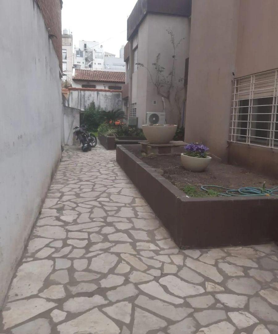 Foto de PH en alquiler en Castelar, imagen 2