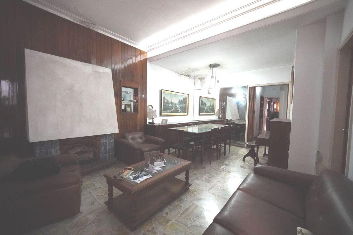Foto de Casa Chalet Sobre Lote Propio de 8.66 X 35 Ideal Emprendimiento!, imagen 3