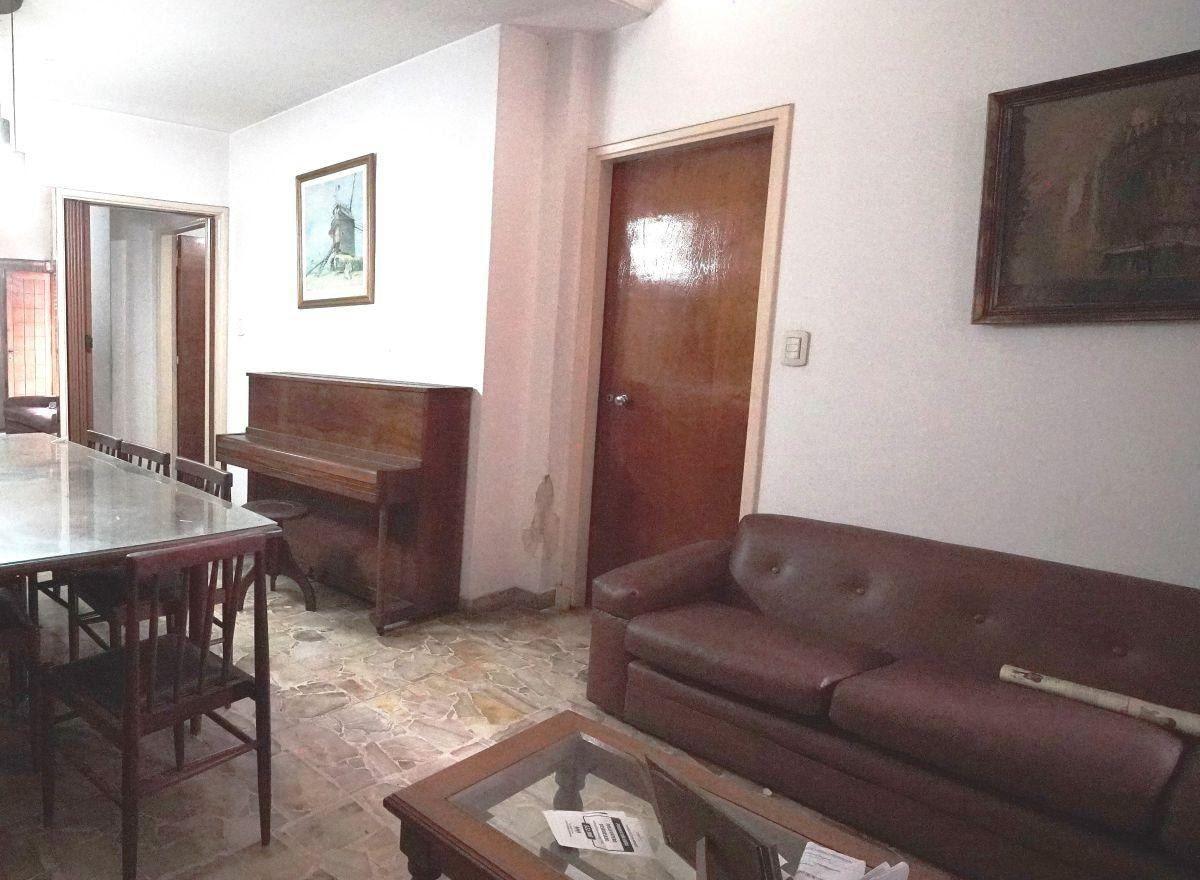 Foto de Casa Chalet Sobre Lote Propio de 8.66 X 35 Ideal Emprendimiento!, imagen 4