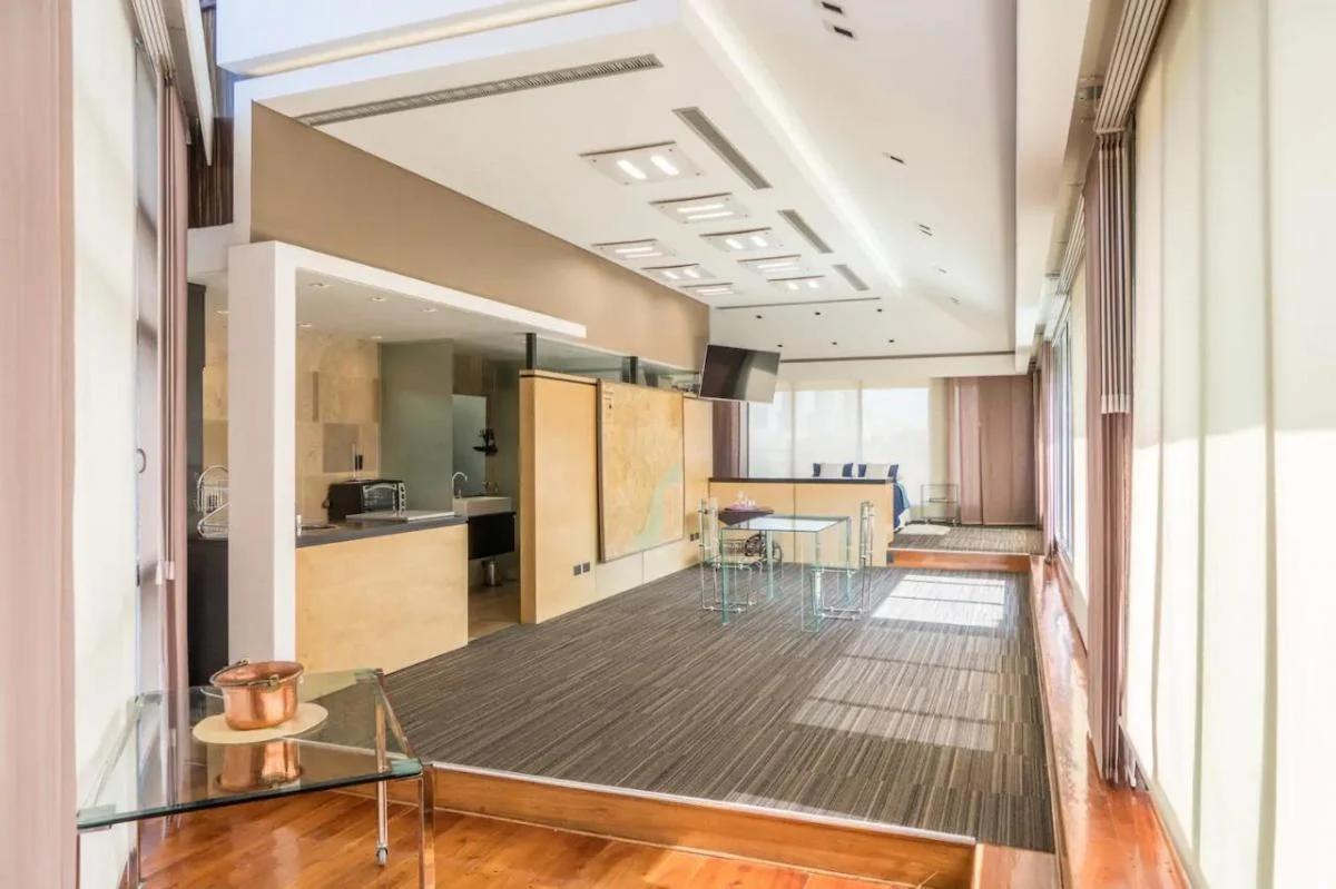 Foto de Sky Loft PM – Exclusivo Monoambiente con Terraza Panorámica en Puerto, imagen 3