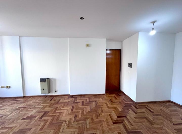 AV. COLON 500 - A METROS DE CAÑADA - PISO 10 2 DOR 2 BAÑOS - 3