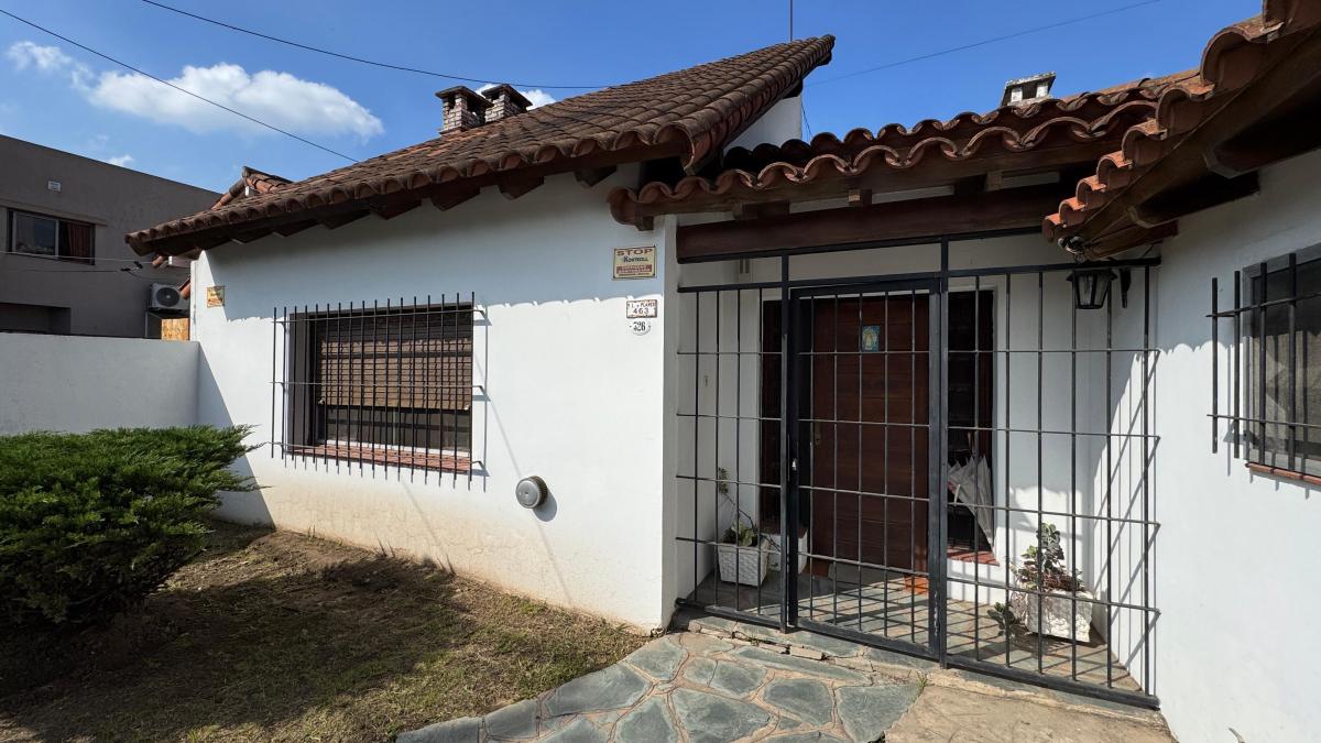 Casa en Venta en Excelente Zona Residencial de Moreno - Apta Credito 2