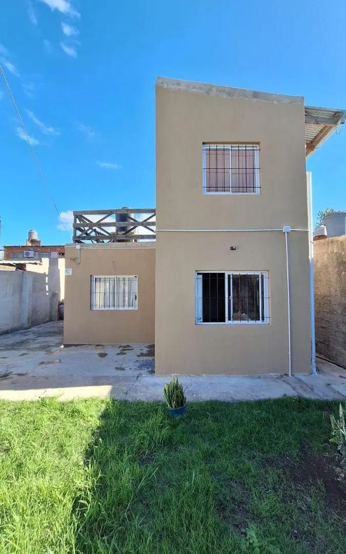 Casa Moderna A Estrenar Súper Luminosa - Excelente Zona En Merlo 4