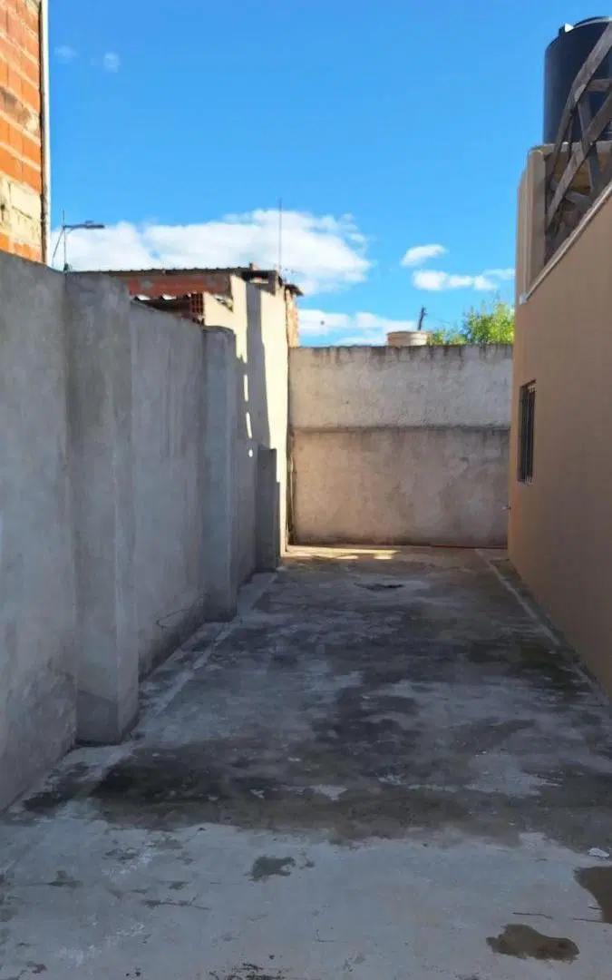 Casa Moderna A Estrenar Súper Luminosa - Excelente Zona En Merlo 2