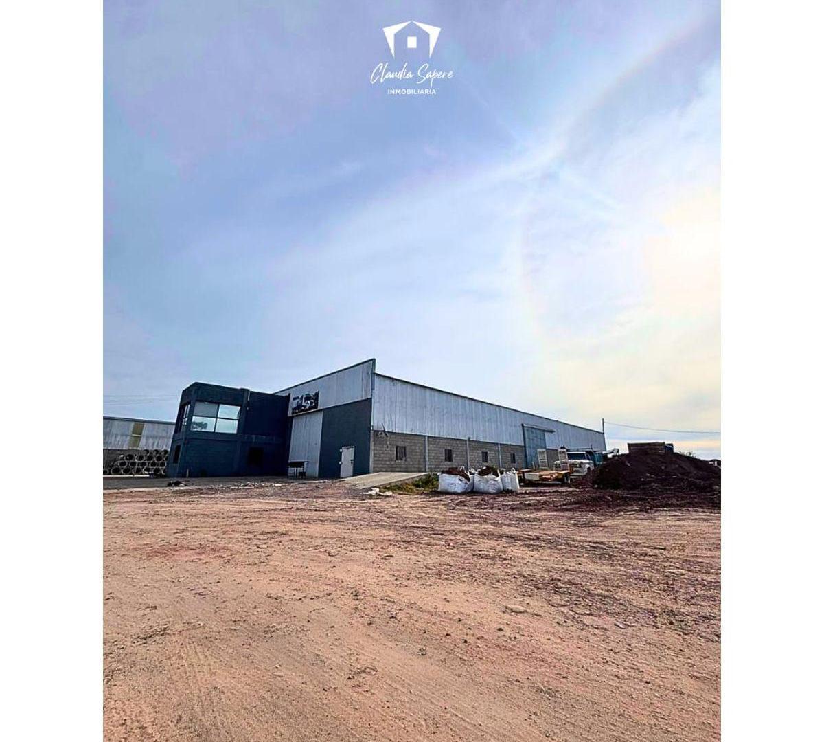 Foto de Galpon Deposito Bodega Comercial, 750mts Y Oficinas, Ideal Corralon Y, imagen 2