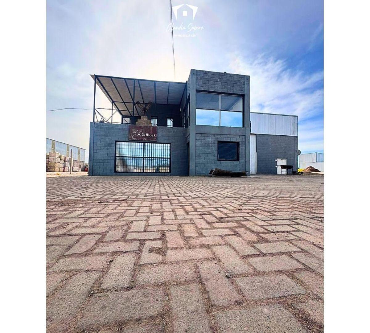 Foto de Galpon Deposito Bodega Comercial, 750mts Y Oficinas, Ideal Corralon Y, imagen 1