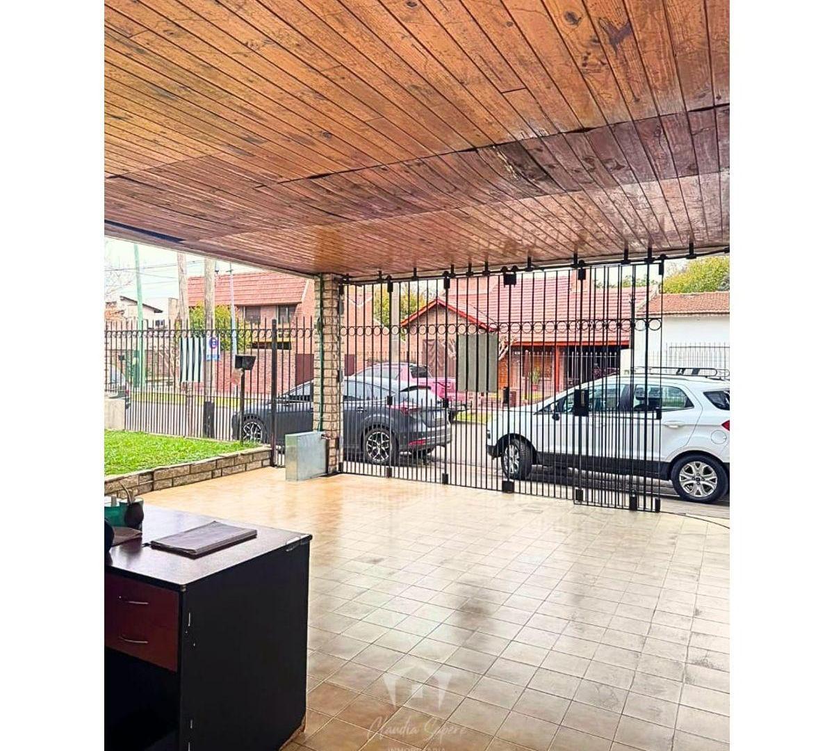 Foto de Casa en Venta Pilar Centro | 3 Dormitorios, Piscina, Playroom, Jardín, imagen 4