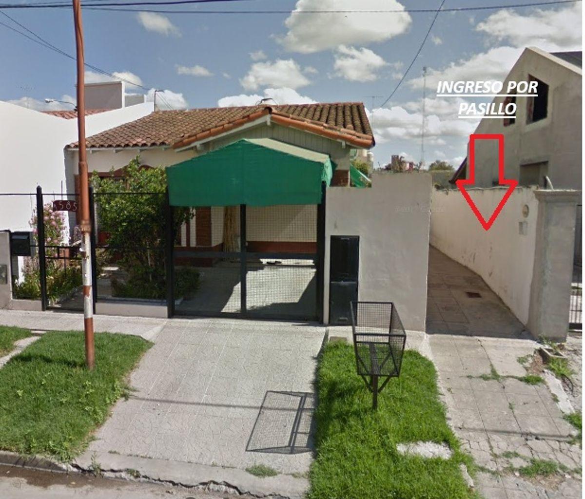 Casa Centrica, zona estacion de tren, Luján (BA).