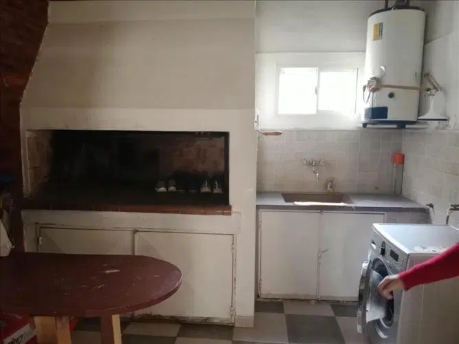 Casa en barrio Las Acacias, Luján, Buenos Aires. 2