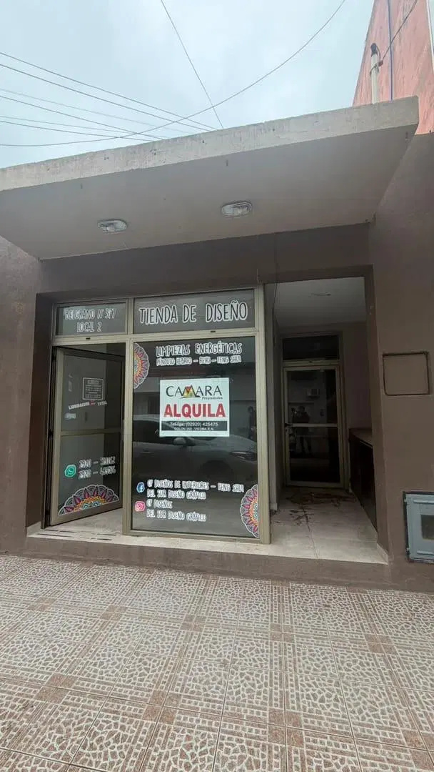 Local Comercial en ALQUILER - calle Belgrano al 300, VIEDMA 2