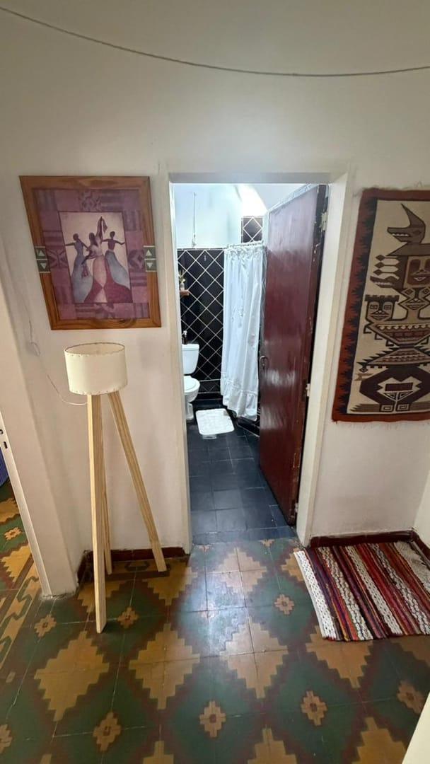 Foto de Casa a la VENTA - 2 dorm + departamento y patio - Excelente ubicación, imagen 1