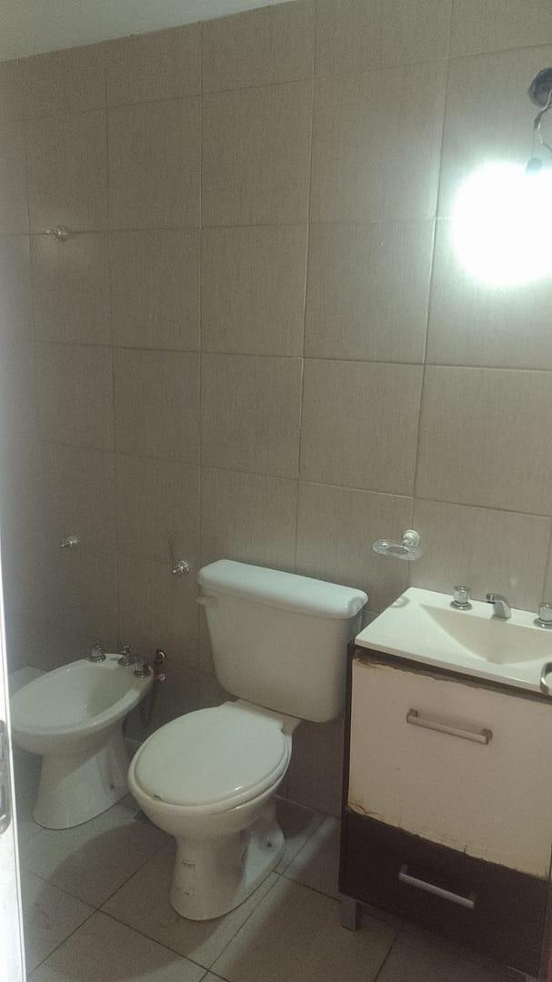 Foto de Departamento en ALQUILER - 1 dorm. - b° Jardín, imagen 5