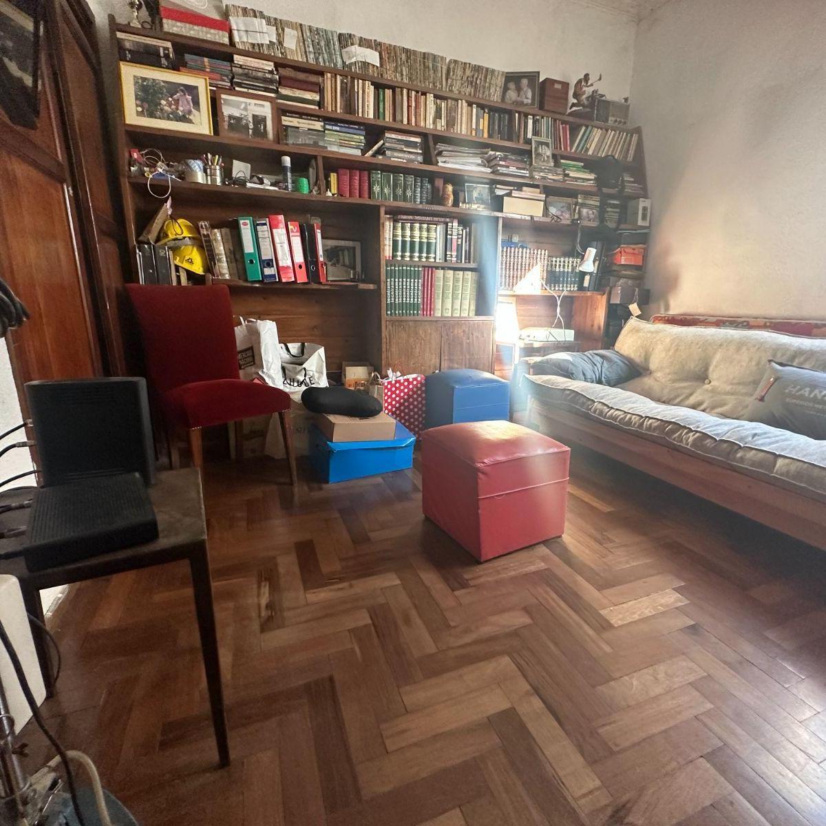 Galpón en Venta de 700 m² Ubicado en Barrio La Perla Norte 1