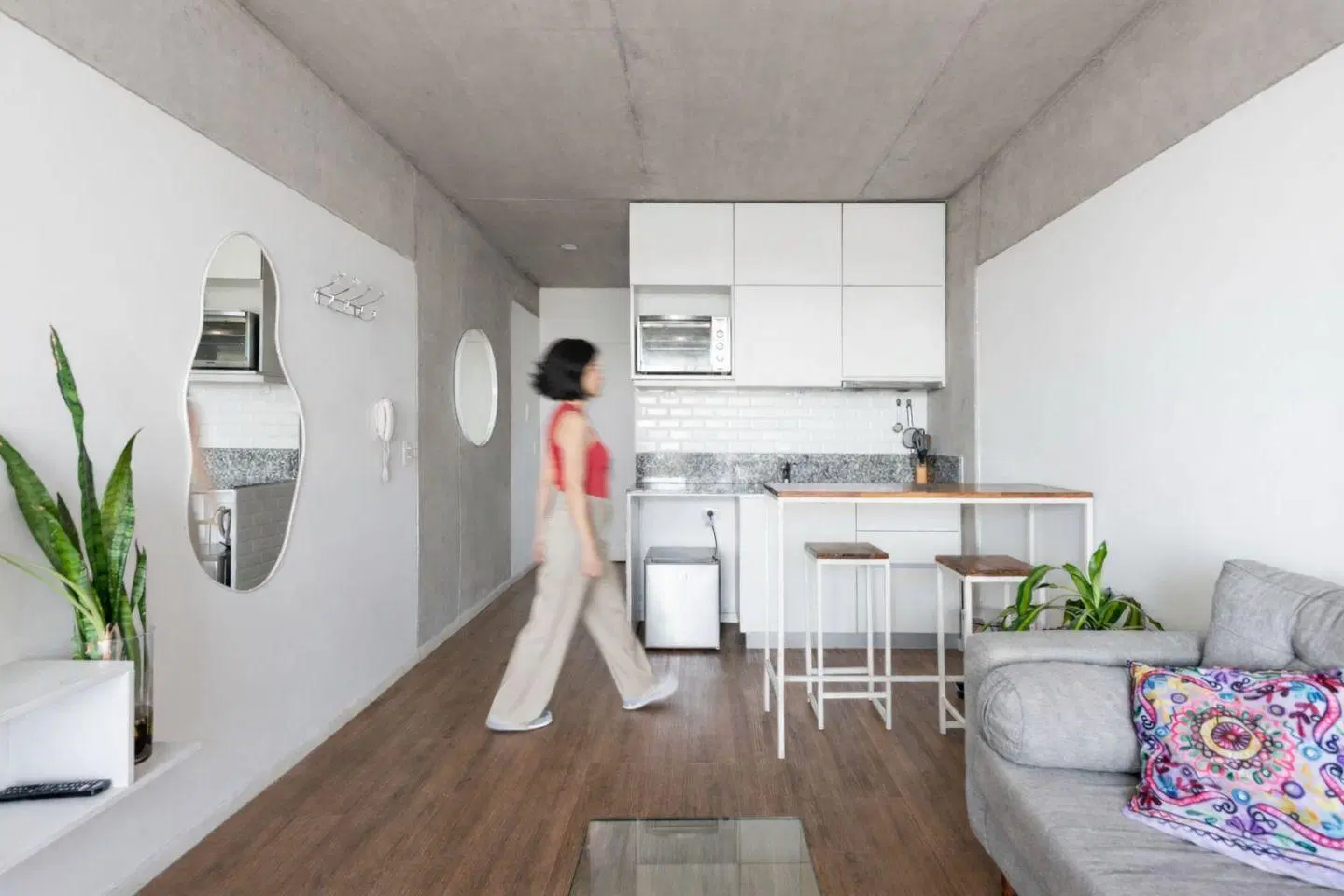 Departamento monoambiente. | IRIGOYEN, BERNARDO DE al 1400 5
