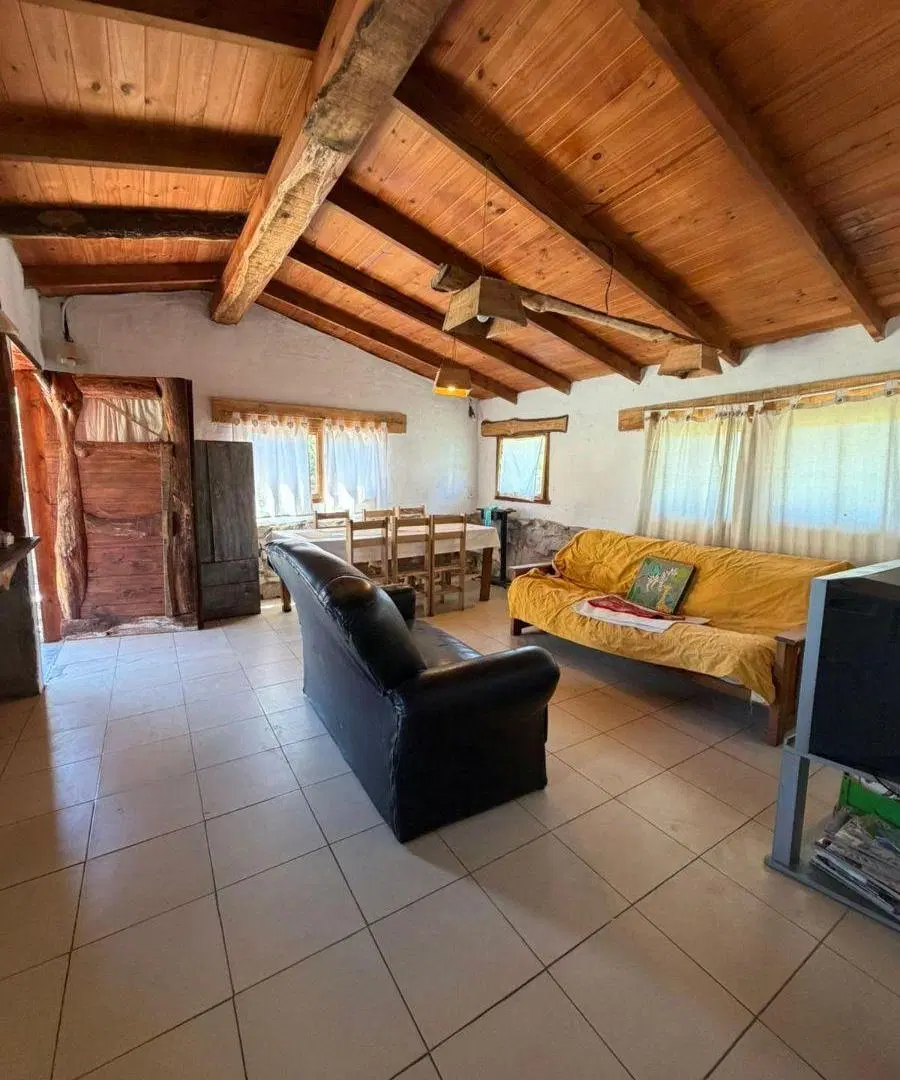 Casa estilo cabaña de 2 Ambientes en Chapadmalal con gran terreno 3